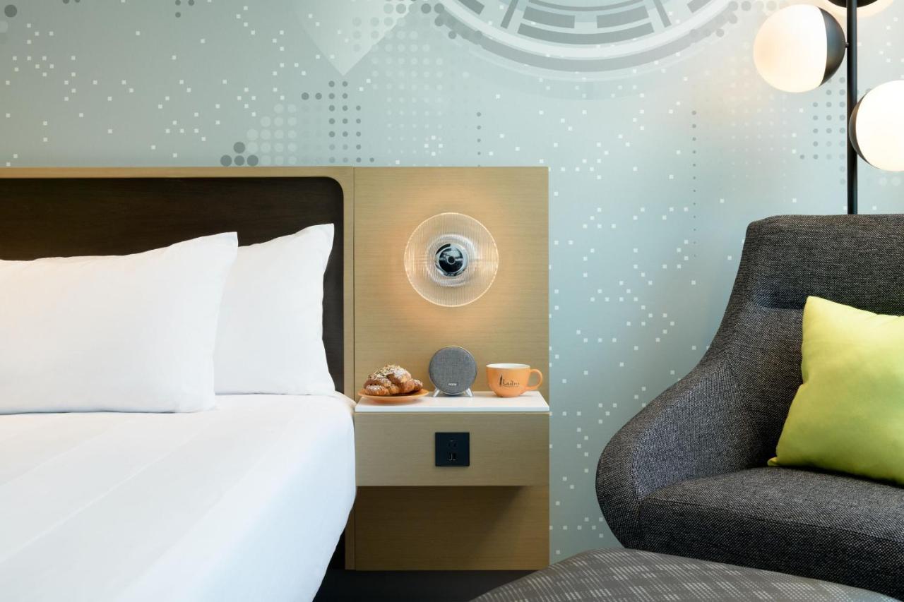 Deluxe 1 King Bed